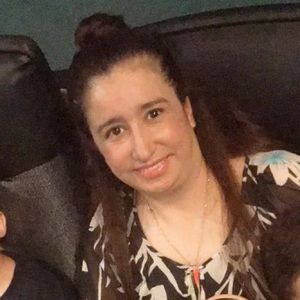 Meet your Posher, Alma delia